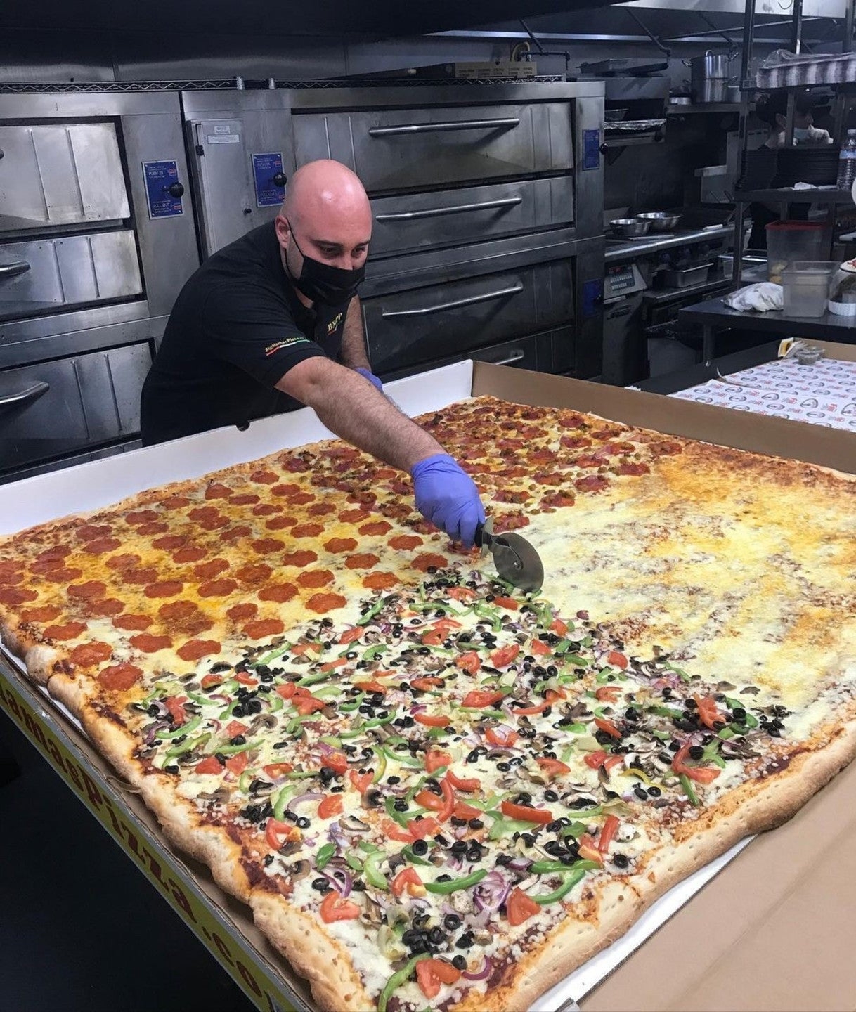 Big Mama s U0026 Papa s Pizzeria Burbank Discover Los Angeles