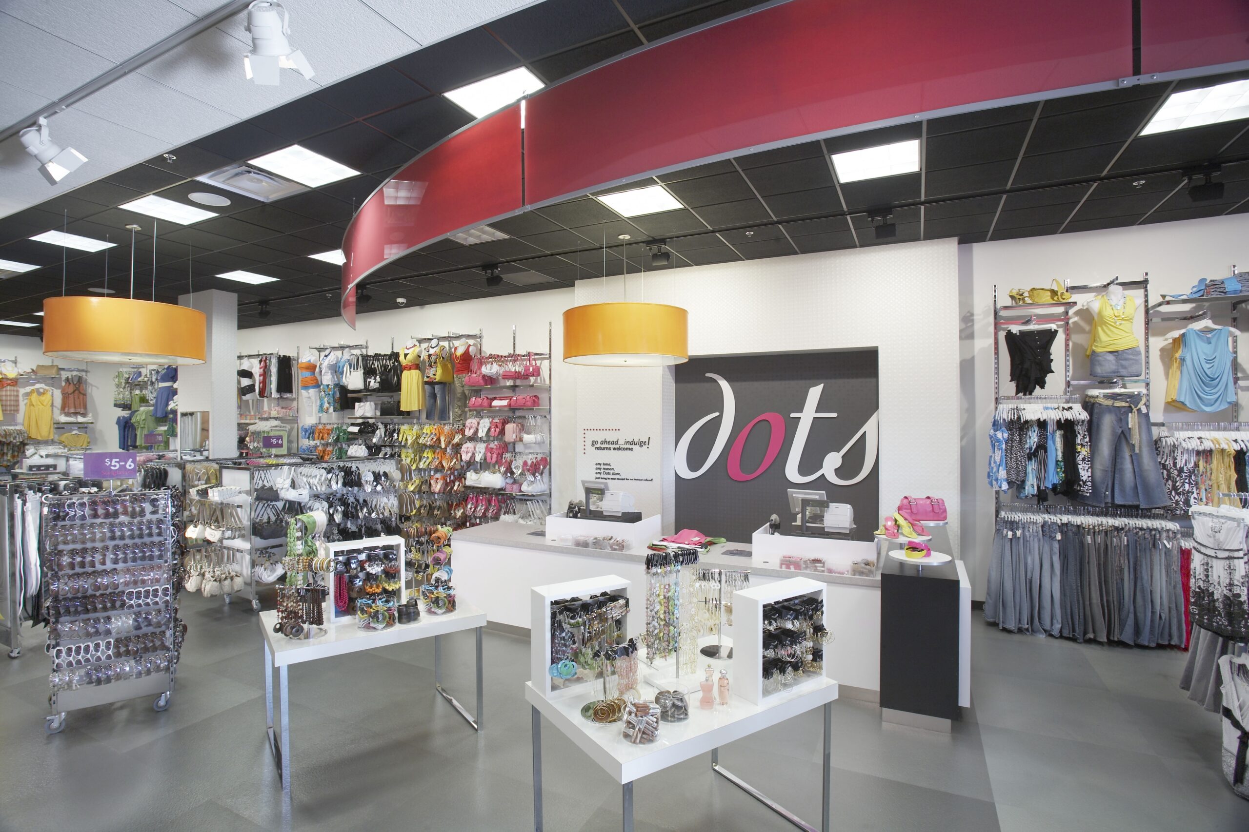 Dots Opens 10th Long Island Store In Lawrence Long Island