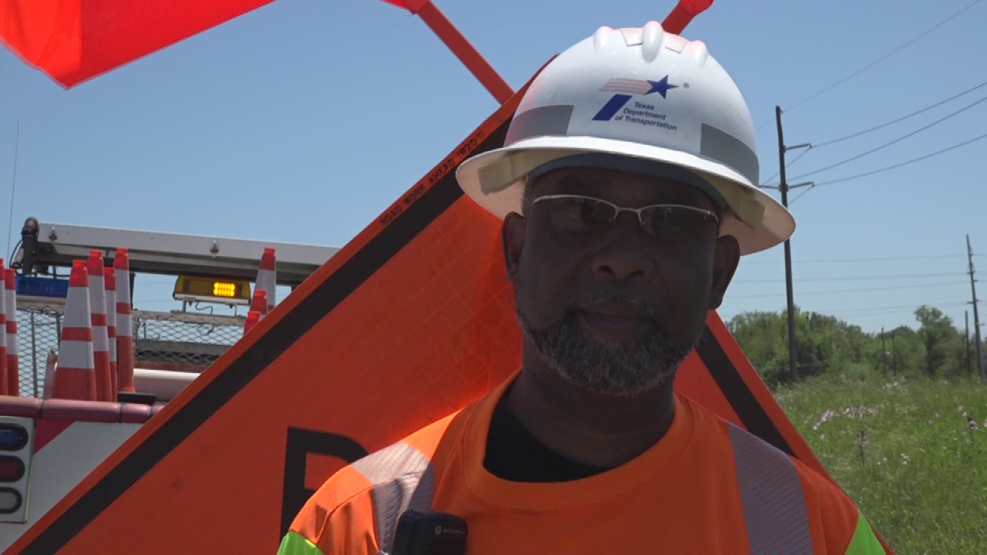 TxDOT Reminds Drivers To Move Over Or Slow Down