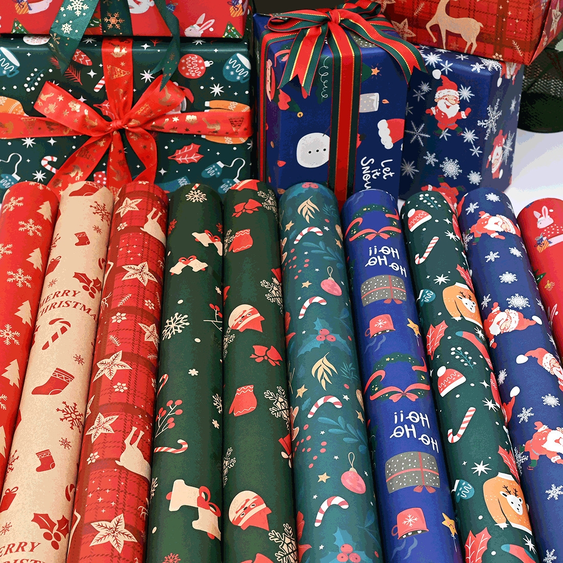 Wholesale Christmas Wrapping Paper Perfect For Gift Packing